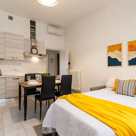 Duomo A 20minuti Comfort, Vicino Aeroporto Apartment *